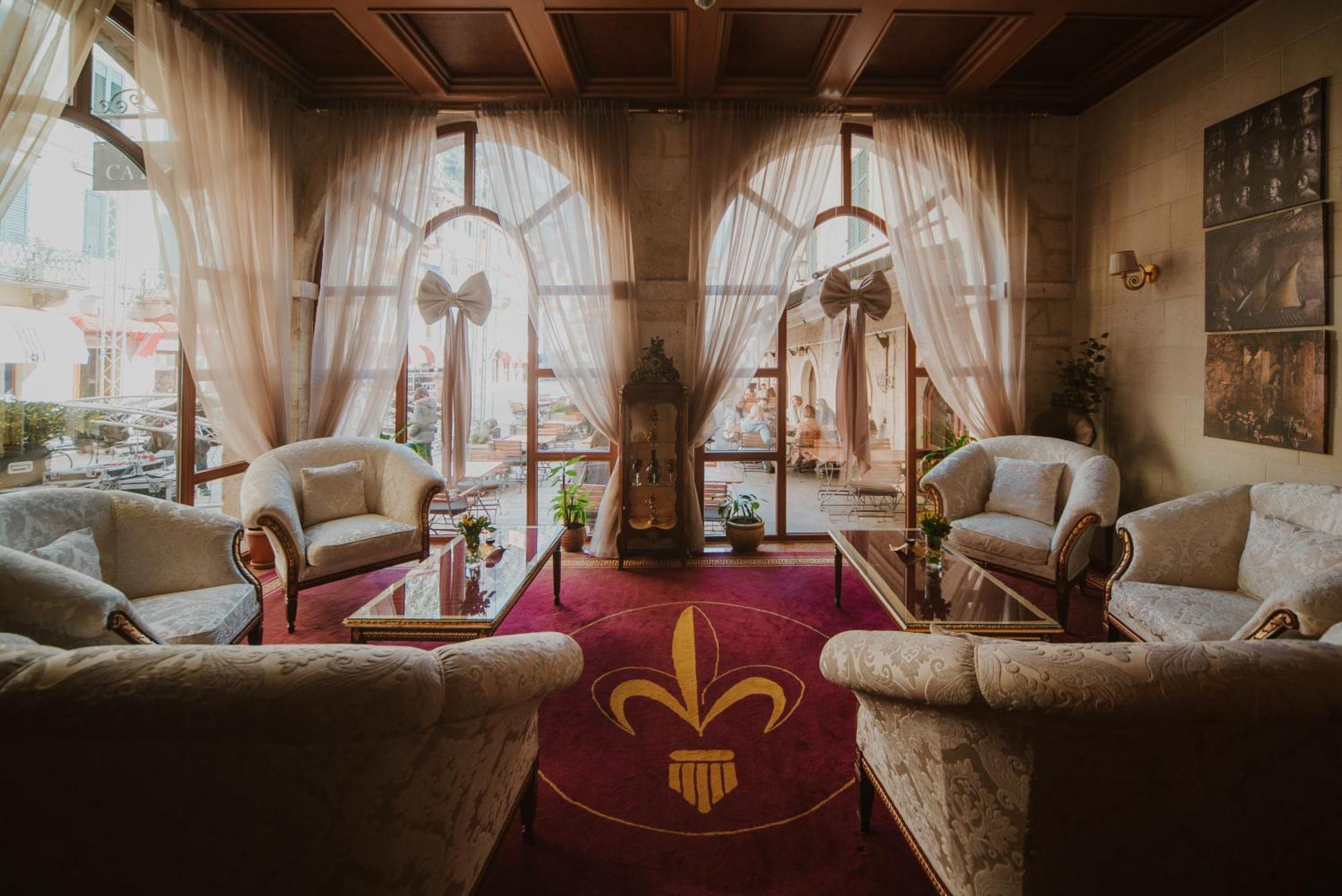 Historic Boutique Hotel Cattaro Екстериор снимка