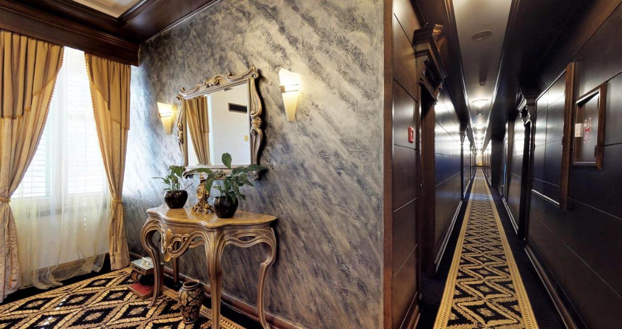 Historic Boutique Hotel Cattaro Екстериор снимка