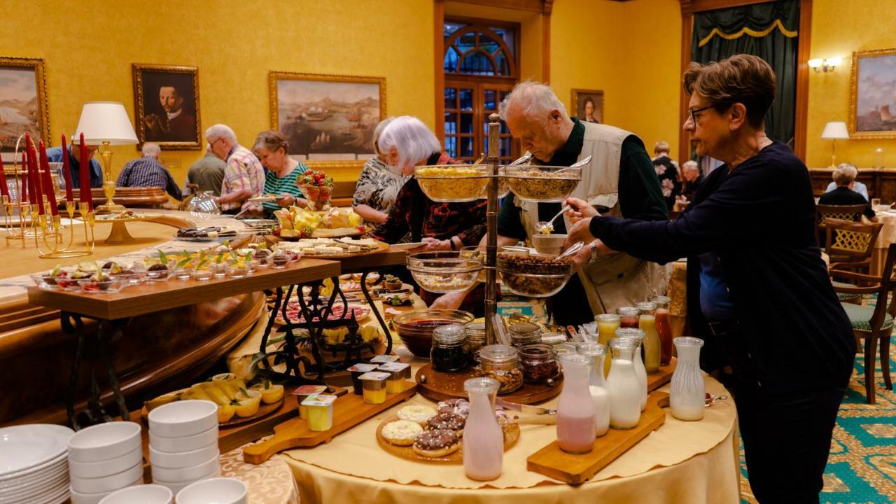 Historic Boutique Hotel Cattaro Екстериор снимка