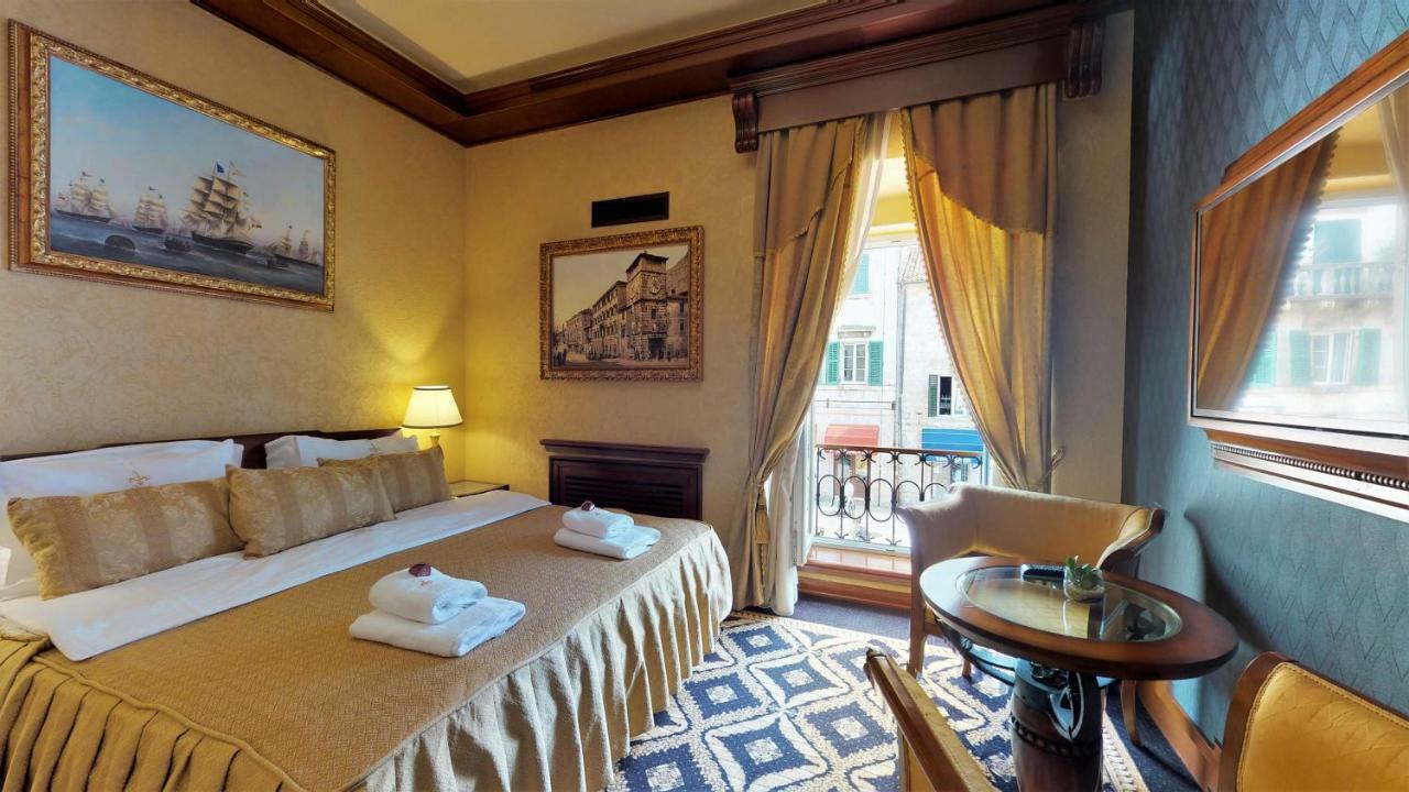 Historic Boutique Hotel Cattaro Екстериор снимка